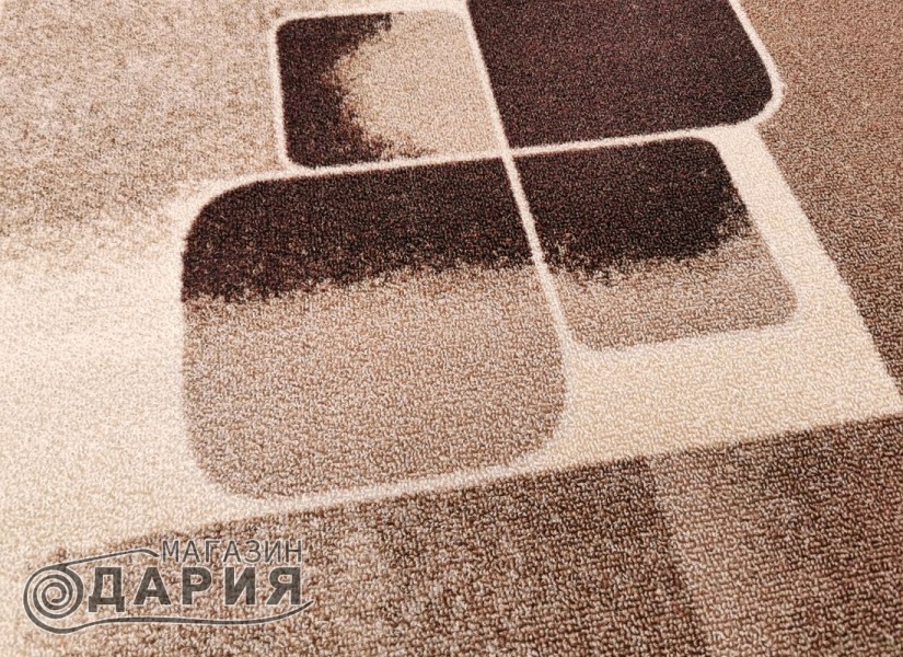 Мокетен килим 80 BROWN ЕЛИПСА